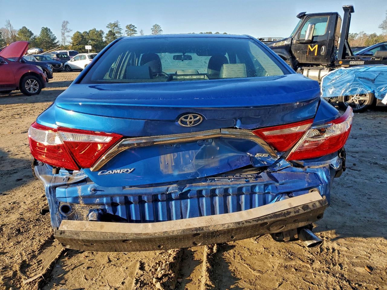 2017 TOYOTA CAMRY