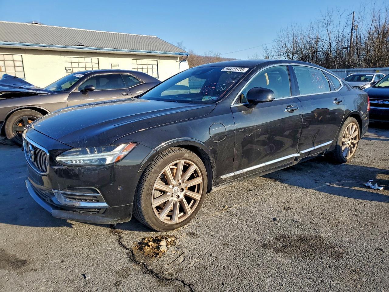 2018 VOLVO S90