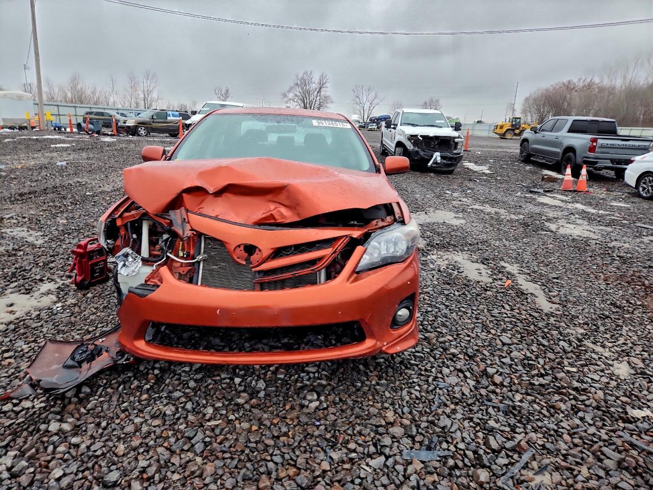 2013 TOYOTA COROLLA
