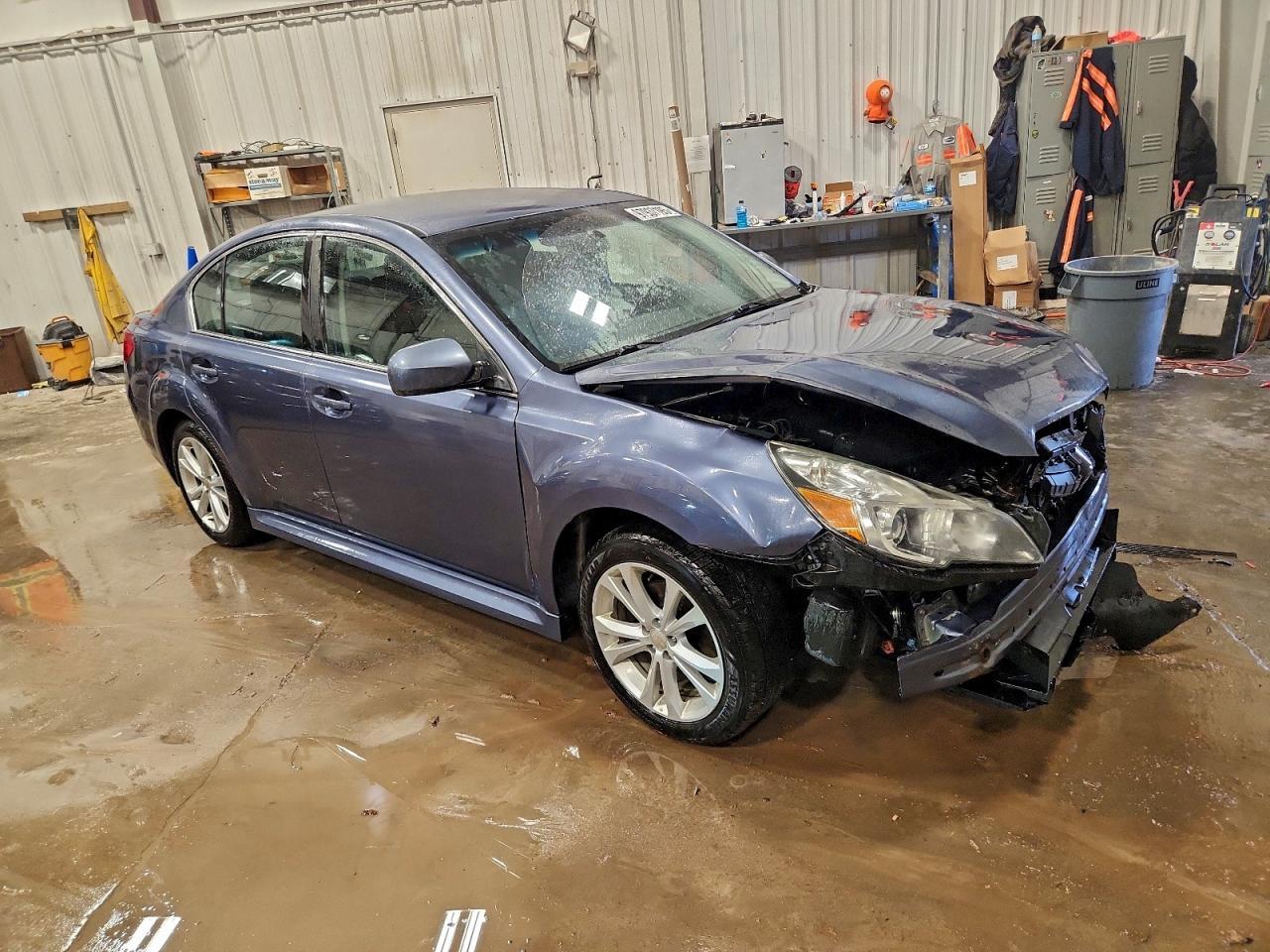 2014 SUBARU Legacy