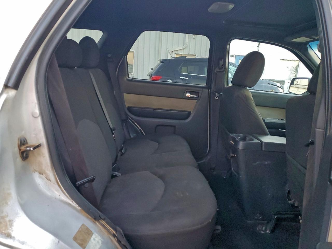 2010 MERCURY Mariner