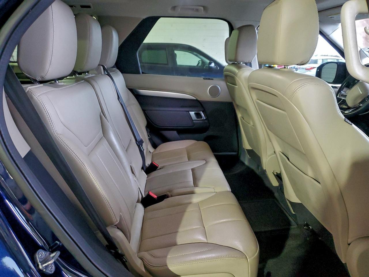 2020 LAND ROVER Discovery