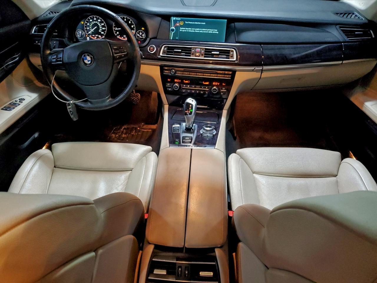 2011 BMW 7 series