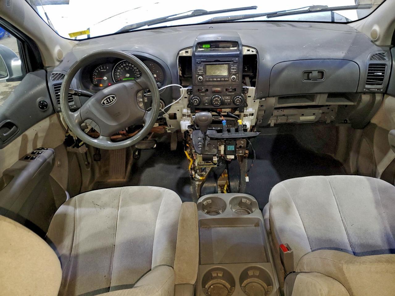 2009 KIA SEDONA