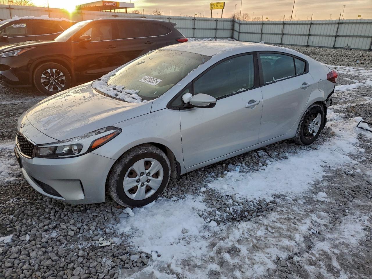 2017 KIA FORTE