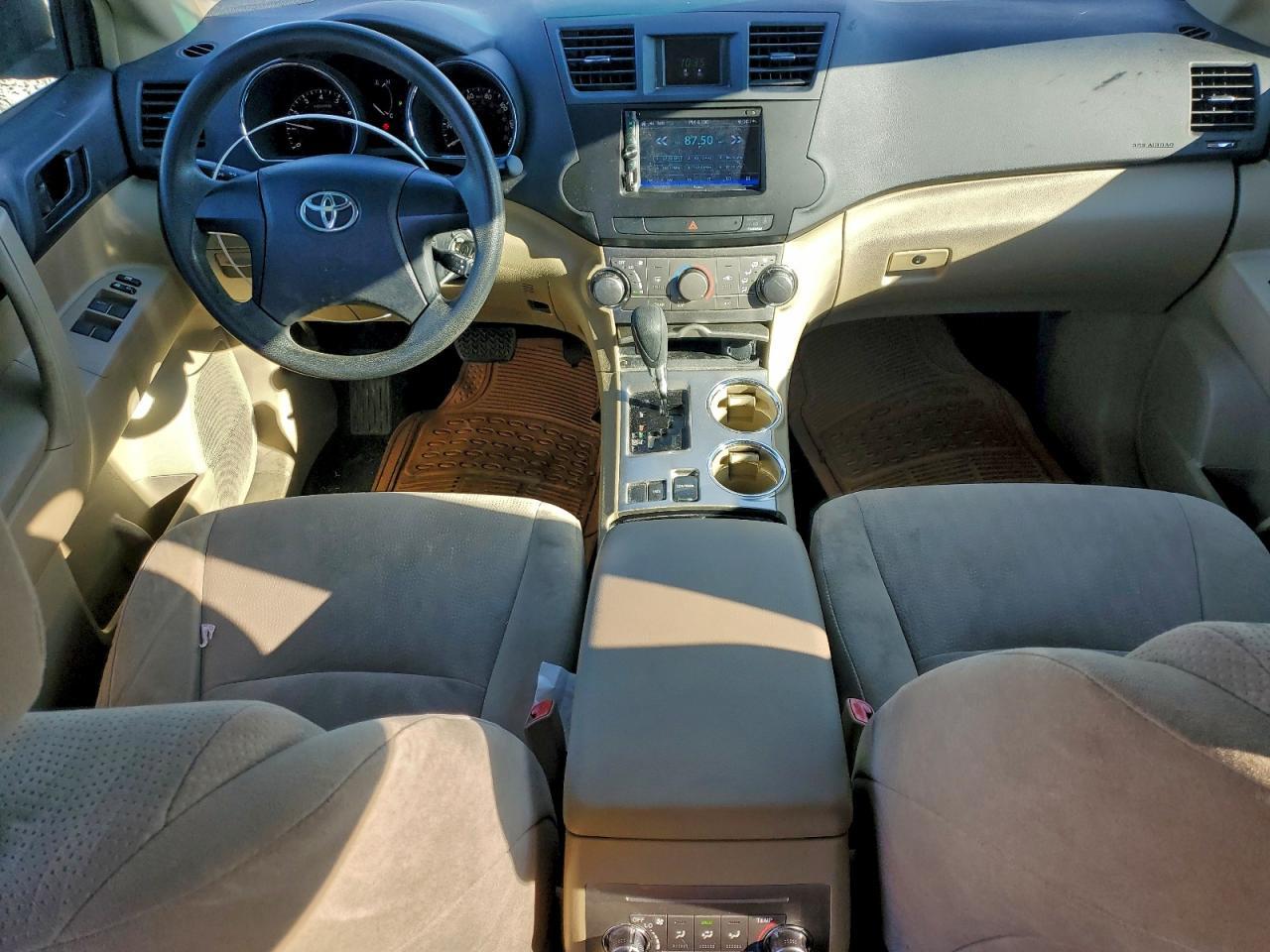 2012 TOYOTA HIGHLANDER