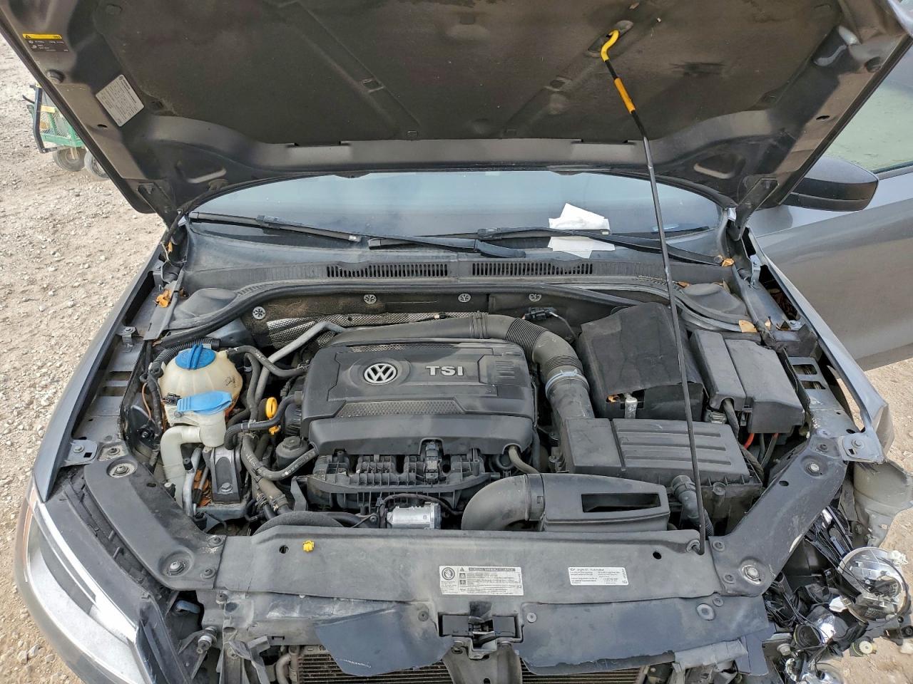 2015 VOLKSWAGEN JETTA