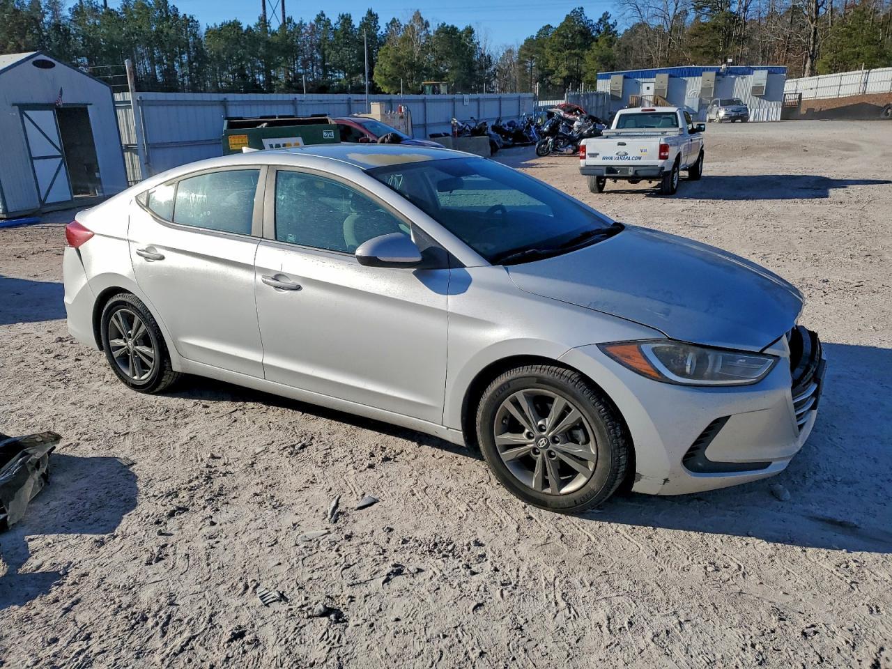 2017 HYUNDAI ELANTRA