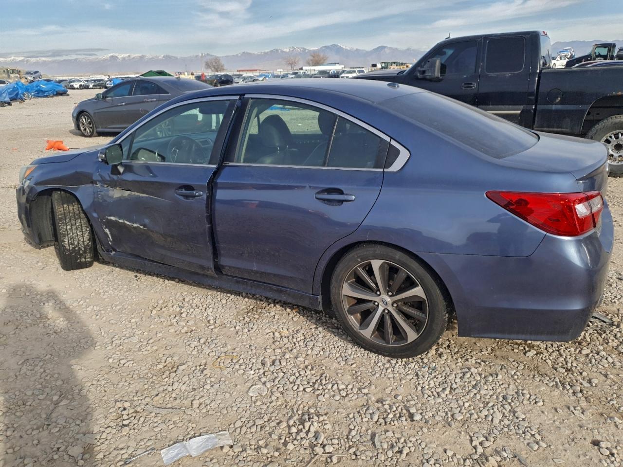 2015 SUBARU Legacy