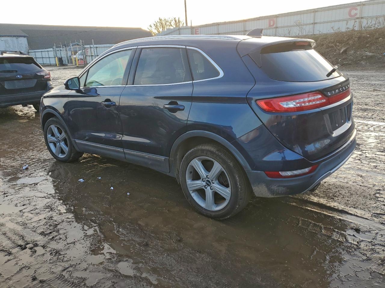 2015 LINCOLN MKC