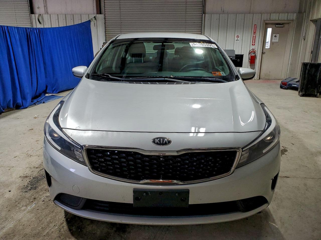 2017 KIA FORTE