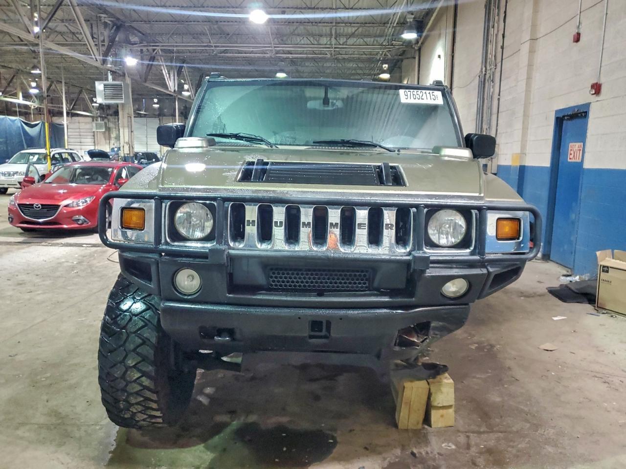 2005 HUMMER H2
