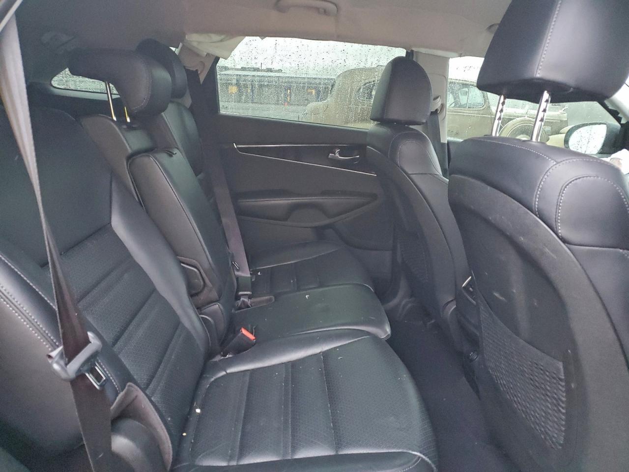 2019 KIA SORENTO