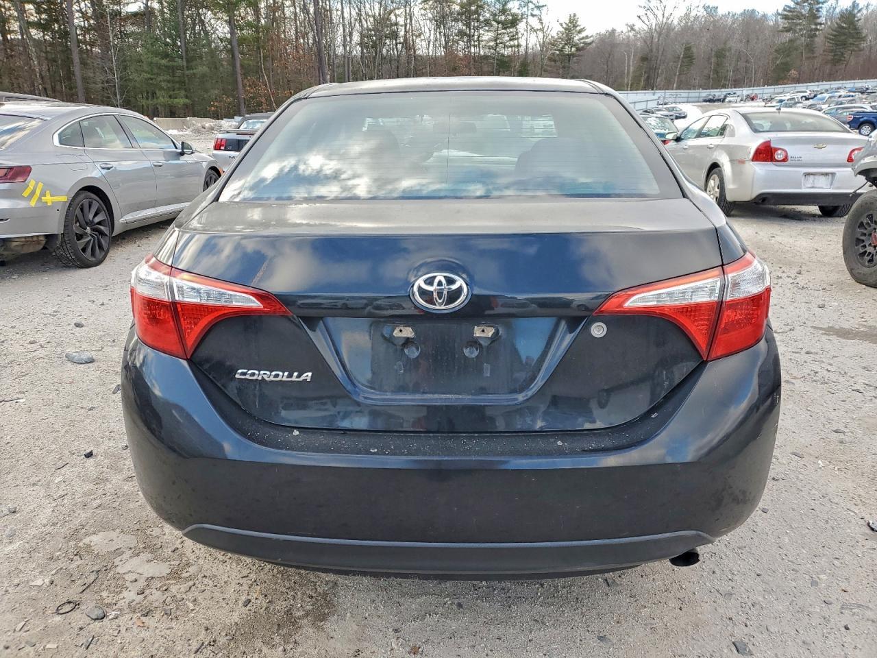 2016 TOYOTA COROLLA