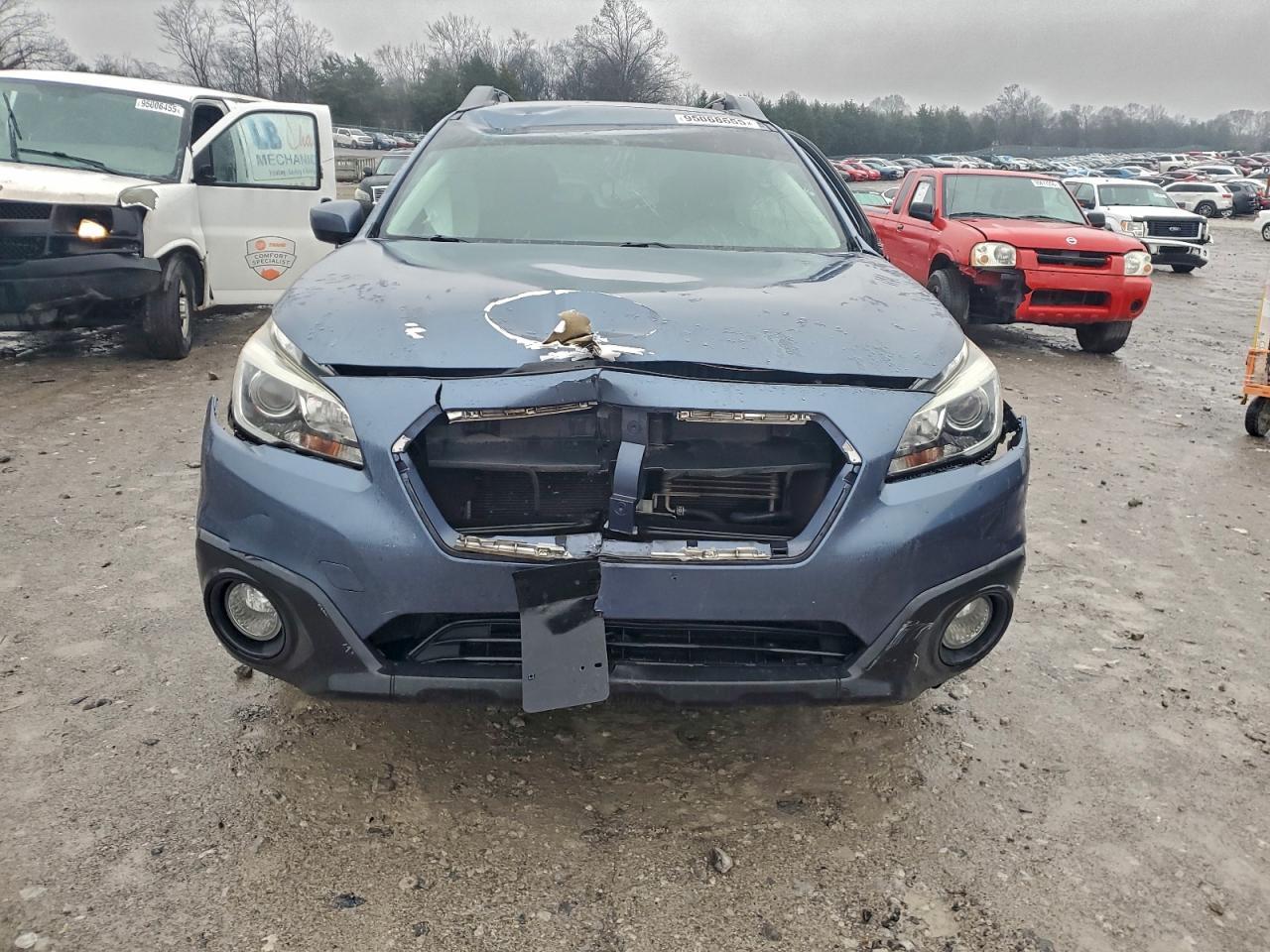 2017 SUBARU Outback