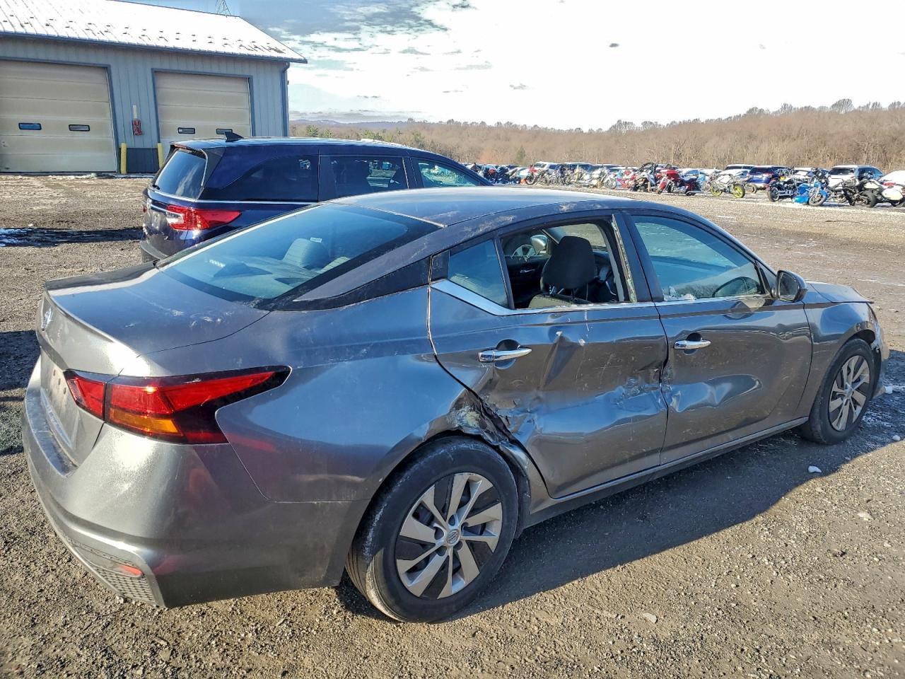 2021 NISSAN ALTIMA