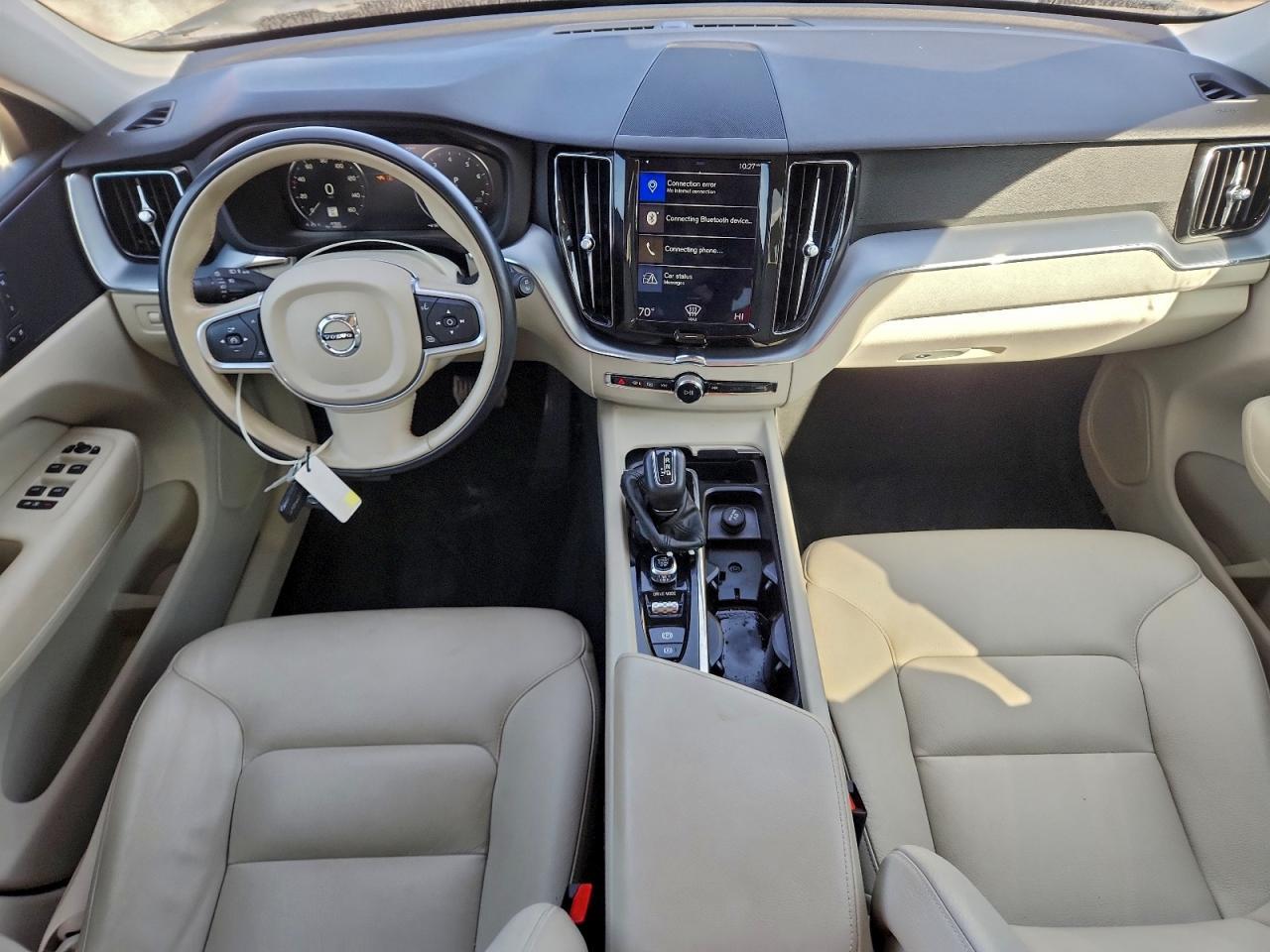 2020 VOLVO XC60