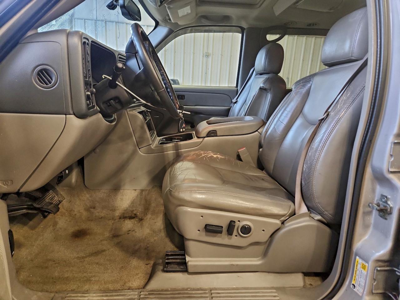 2006 CHEVROLET Suburban