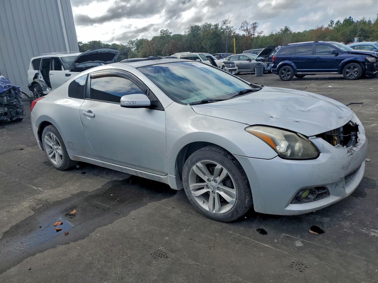 2012 NISSAN ALTIMA