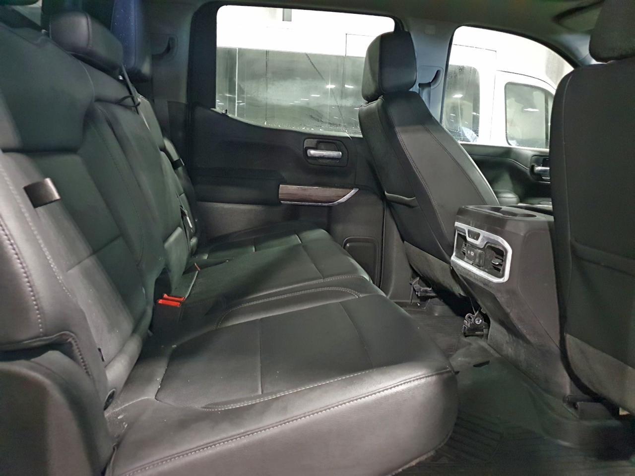 2021 CHEVROLET Silverado