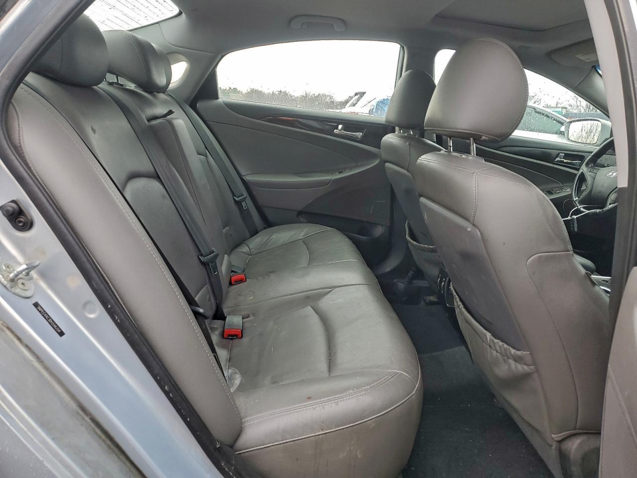 2013 HYUNDAI SONATA