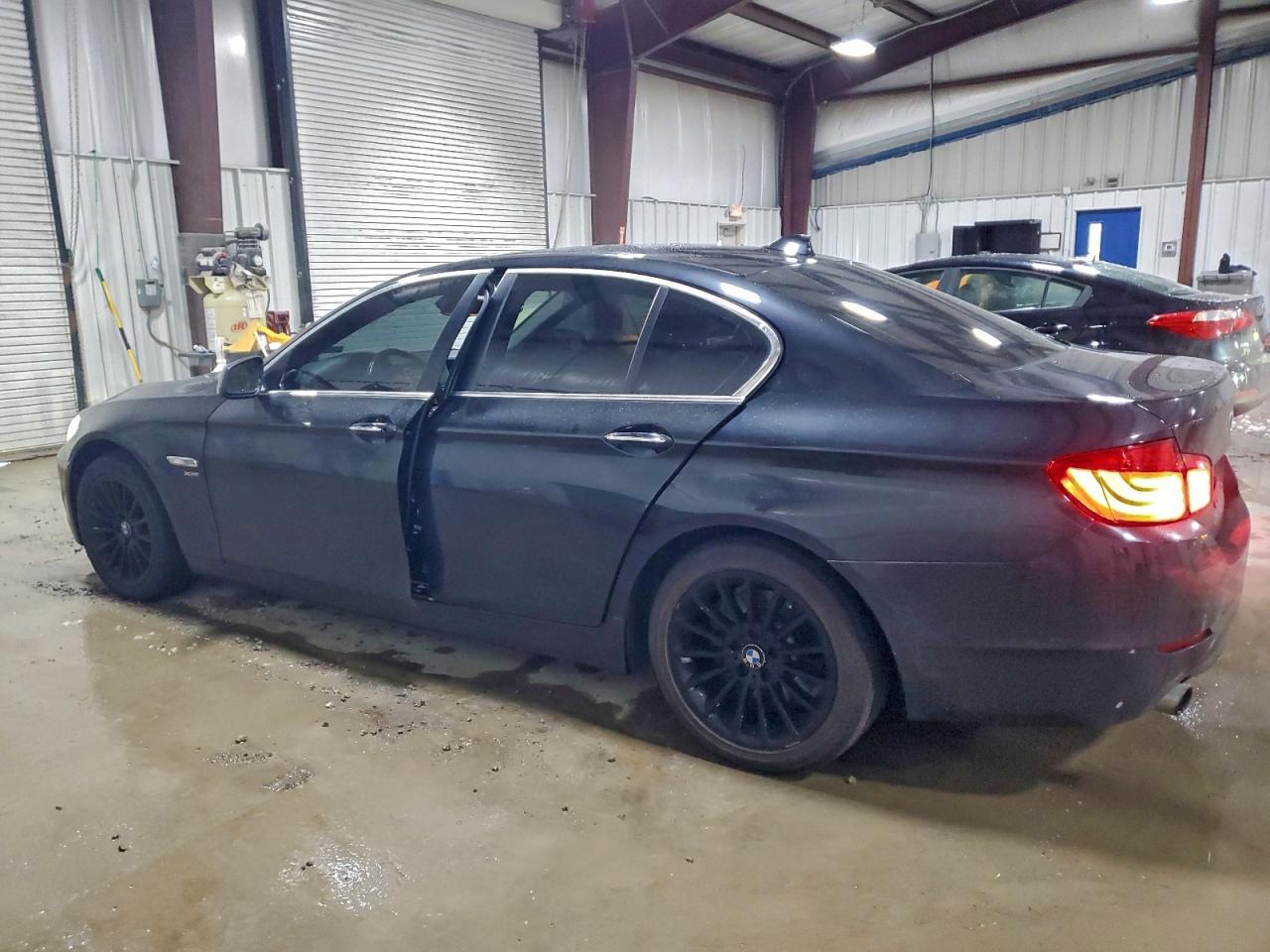 2012 BMW 5 series