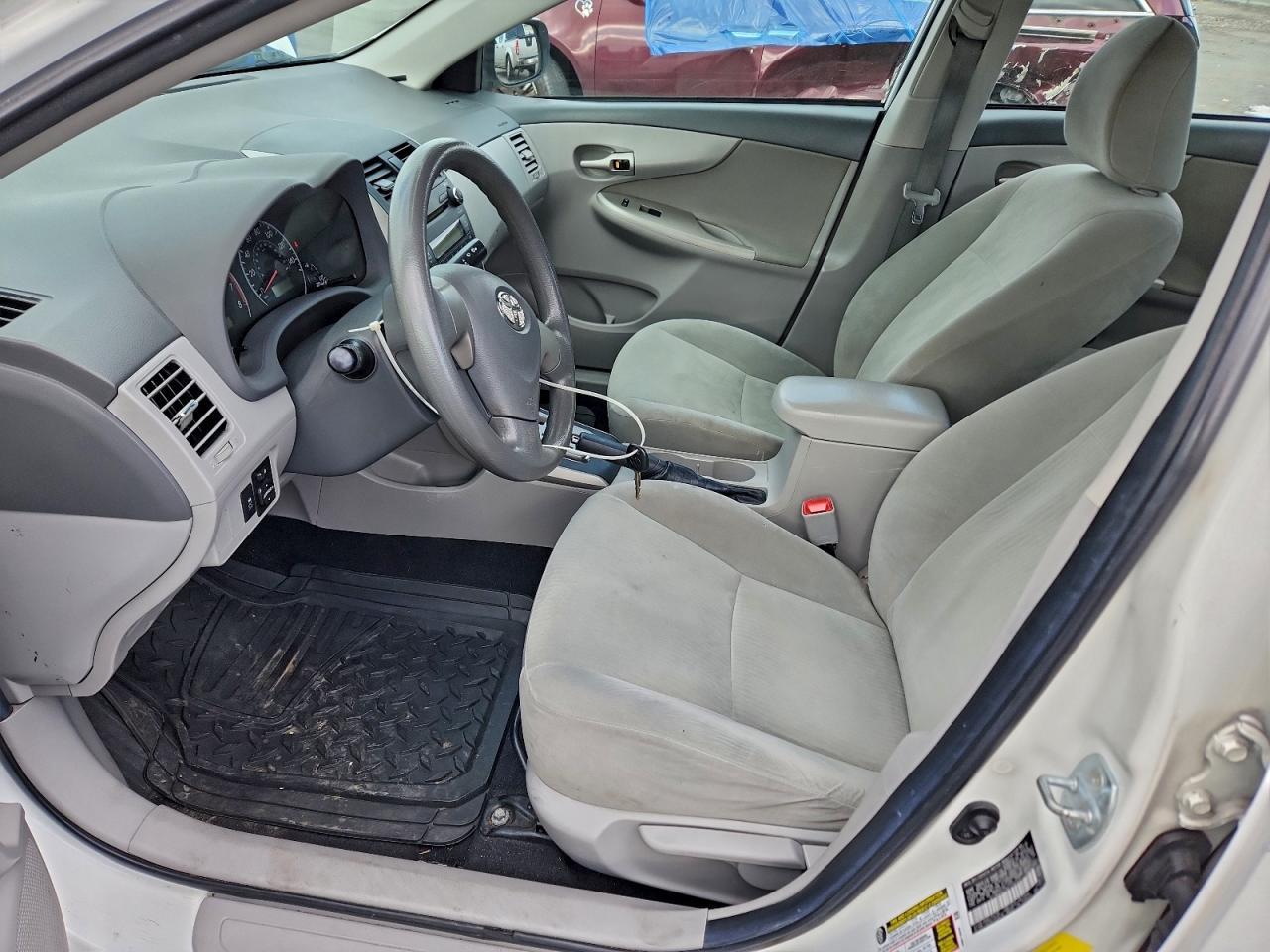 2010 TOYOTA COROLLA