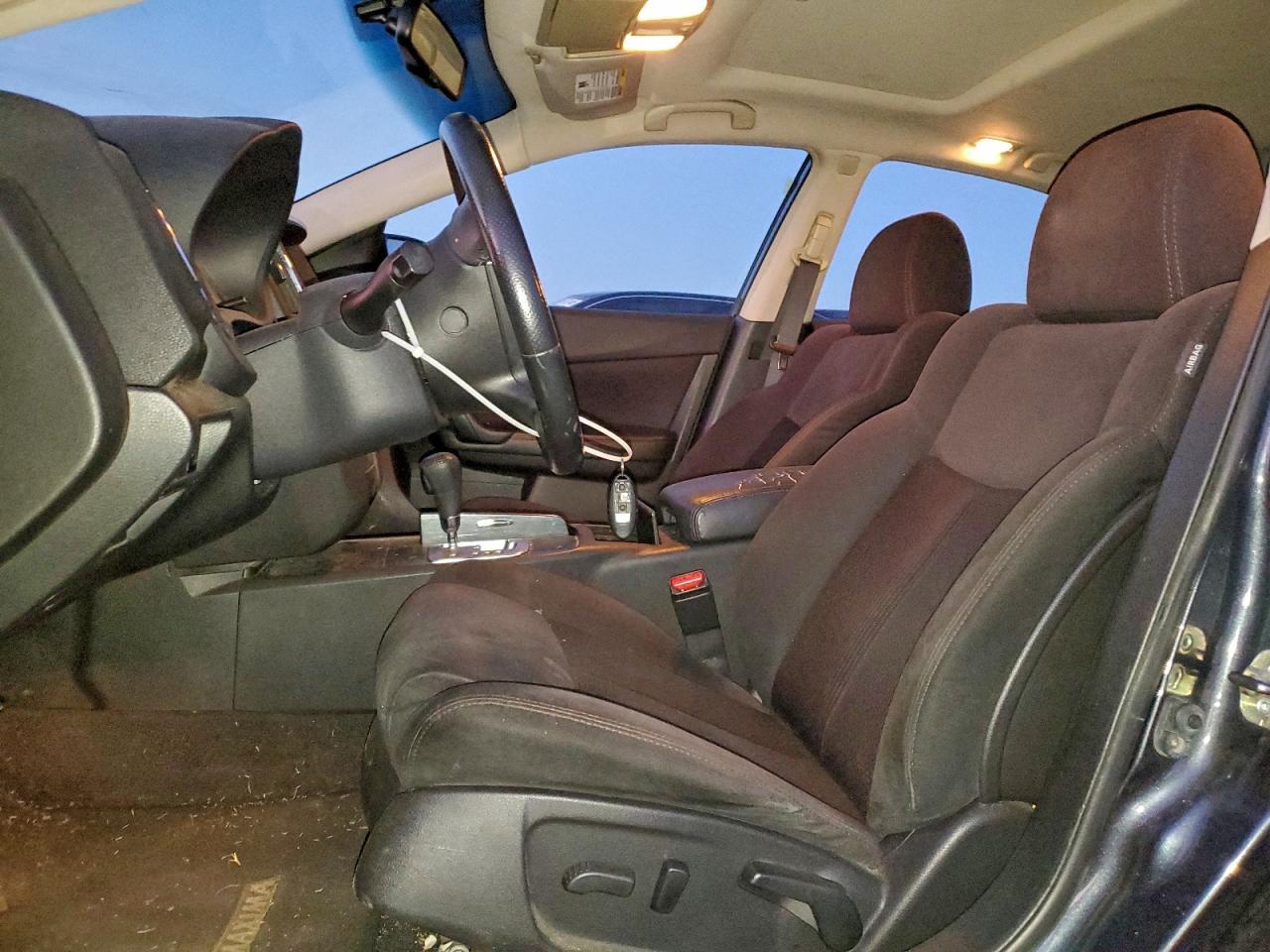 2013 NISSAN Maxima