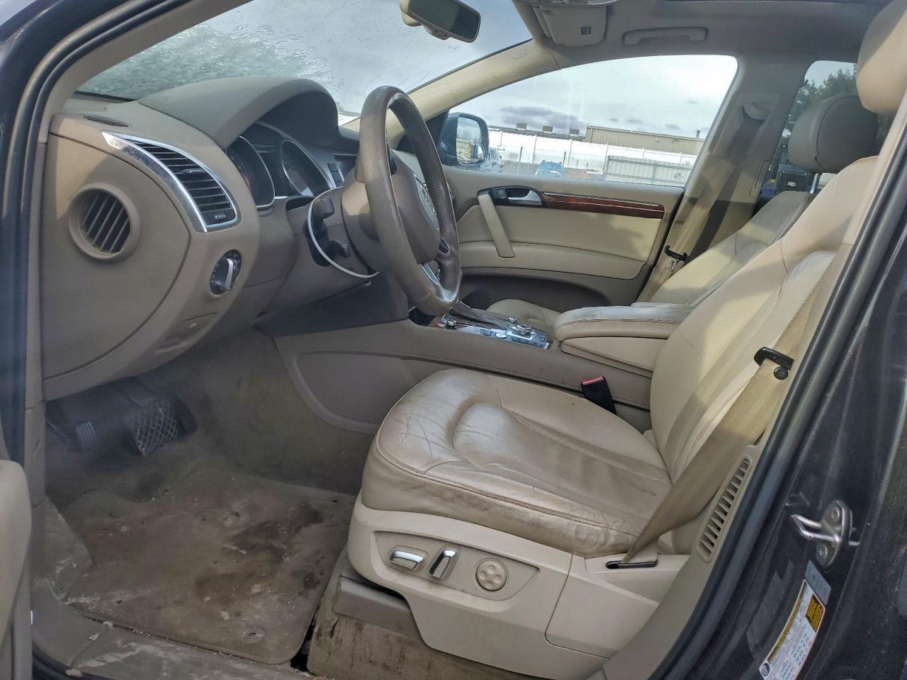 2013 AUDI Q7