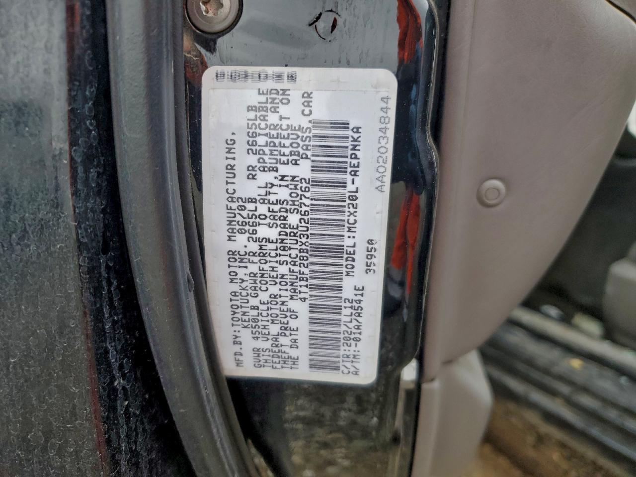 2003 TOYOTA Avalon