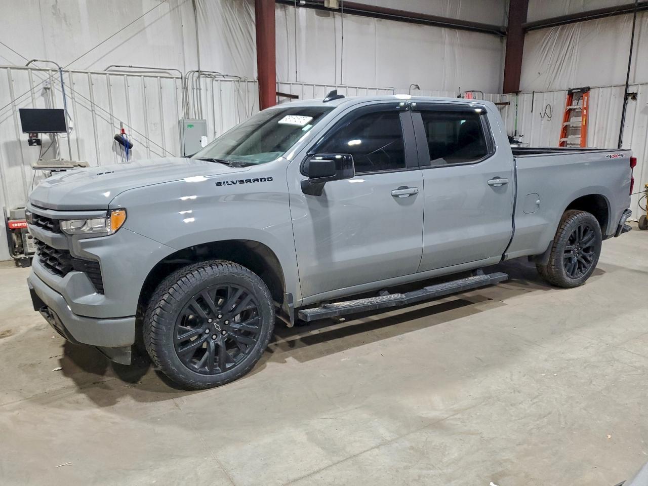 2024 CHEVROLET Silverado