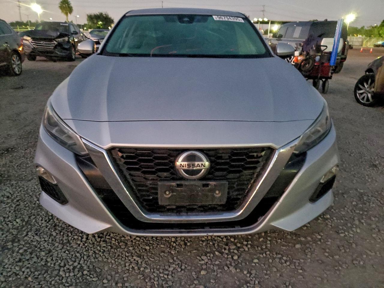 2022 NISSAN ALTIMA