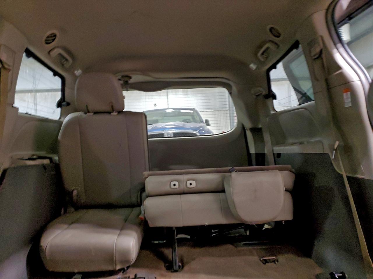 2018 TOYOTA SIENNA