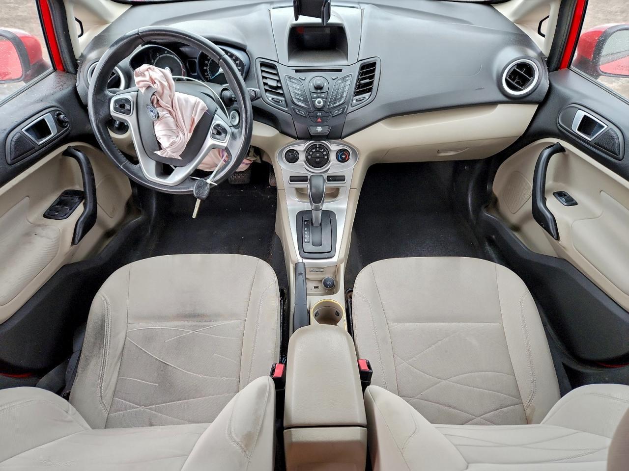 2014 FORD Fiesta