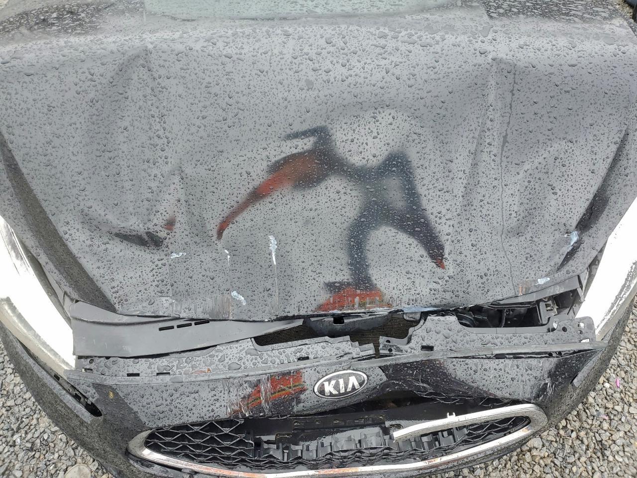 2014 KIA Cadenza