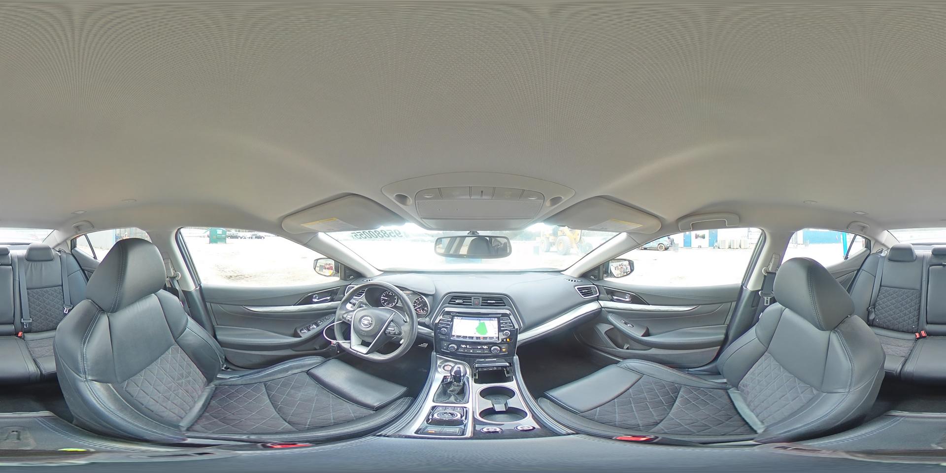 2017 NISSAN Maxima