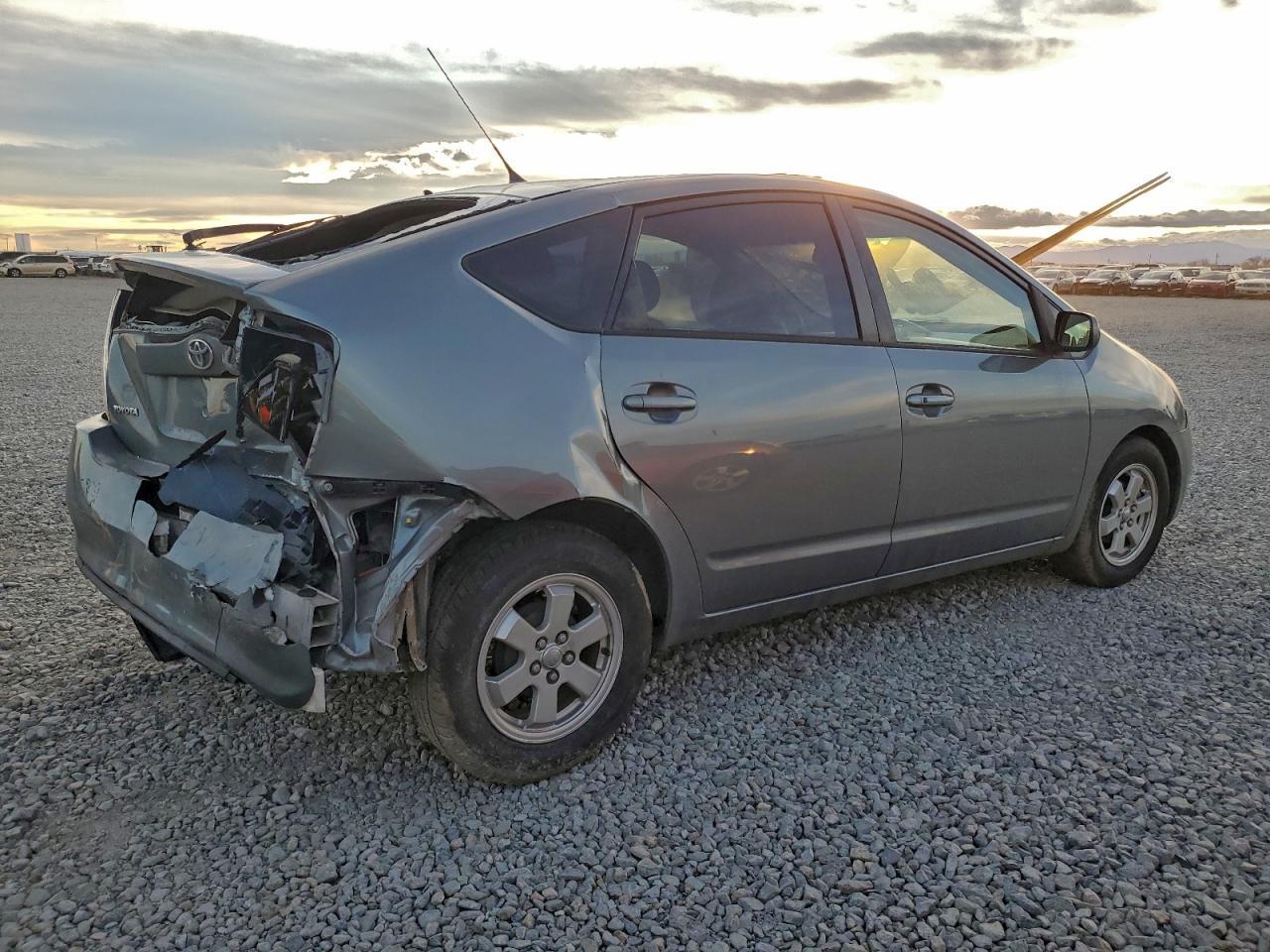 2005 TOYOTA PRIUS