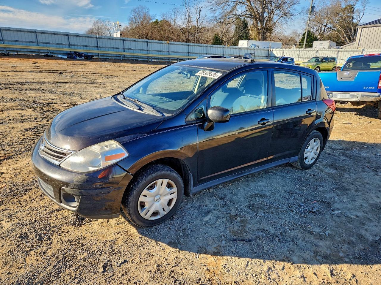2011 NISSAN VERSA