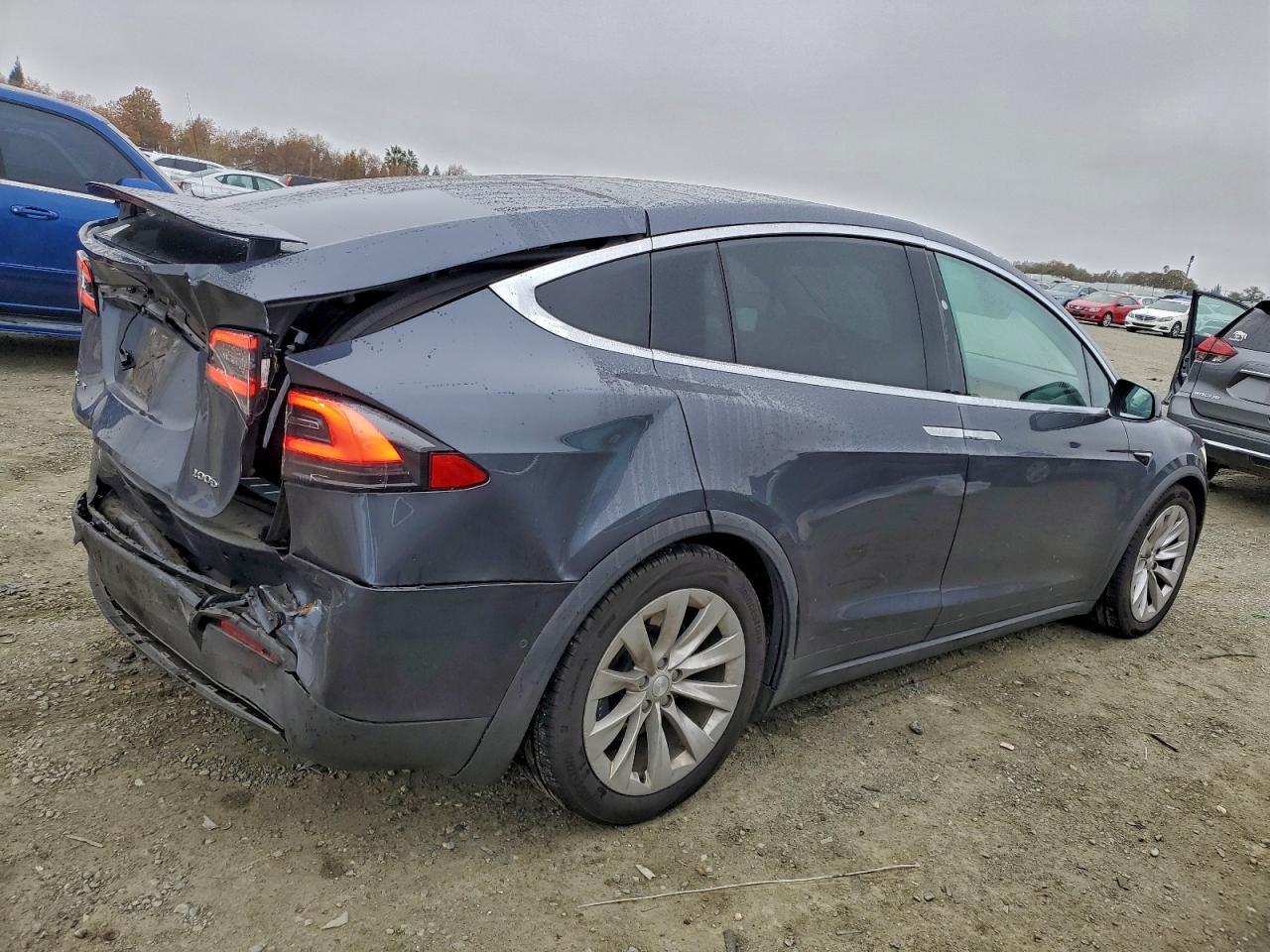 2018 TESLA MODEL X