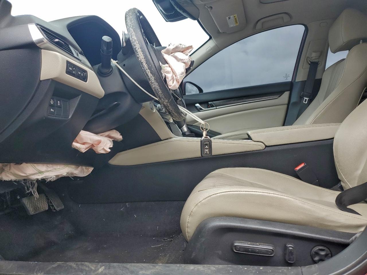 2018 HONDA ACCORD