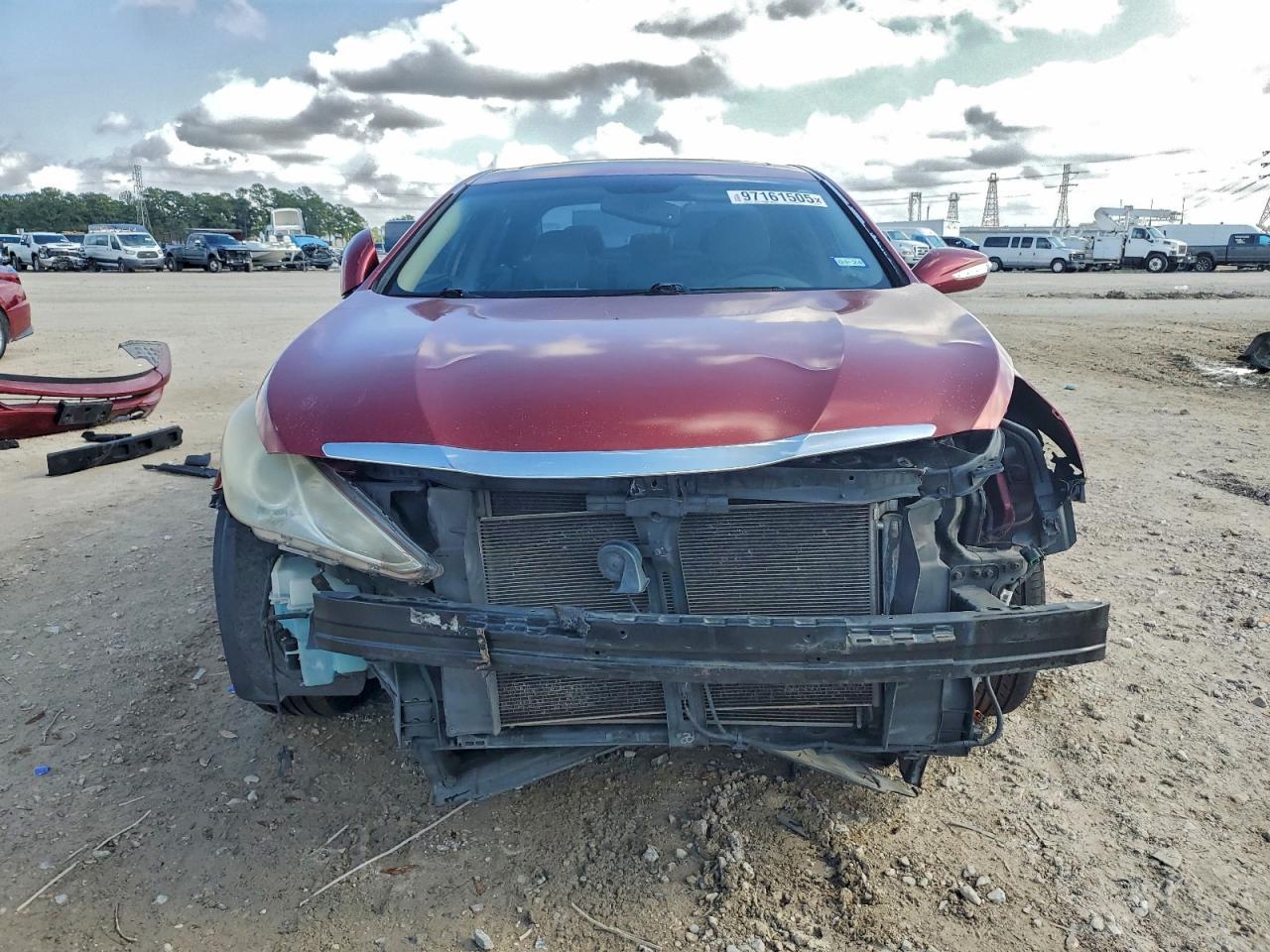 2013 HYUNDAI SONATA