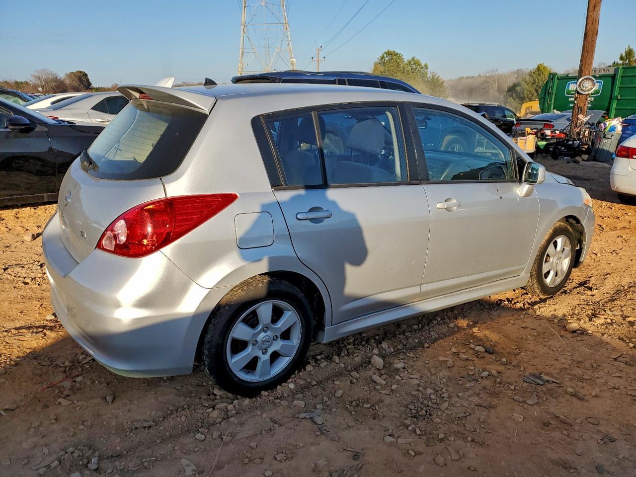 2009 NISSAN VERSA
