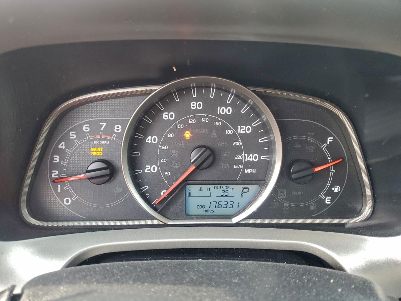 2015 TOYOTA RAV4