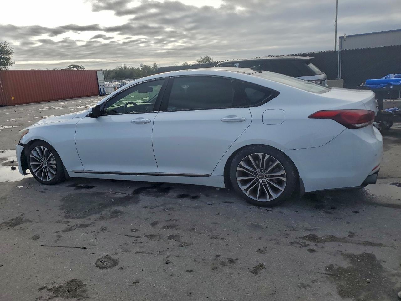 2015 HYUNDAI GENESIS