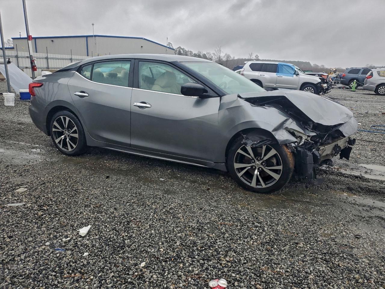 2016 NISSAN Maxima