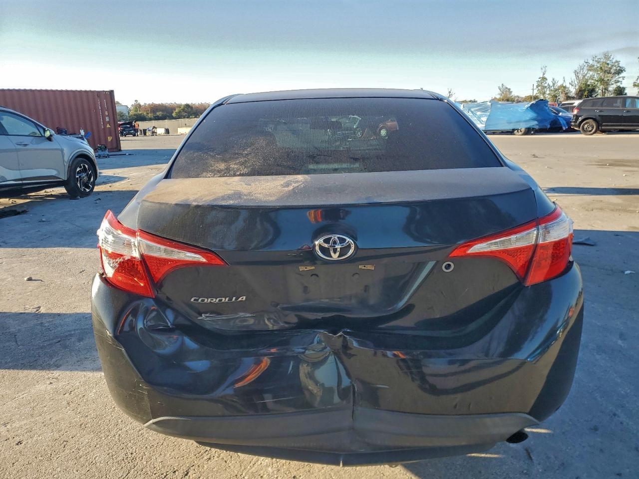 2016 TOYOTA COROLLA