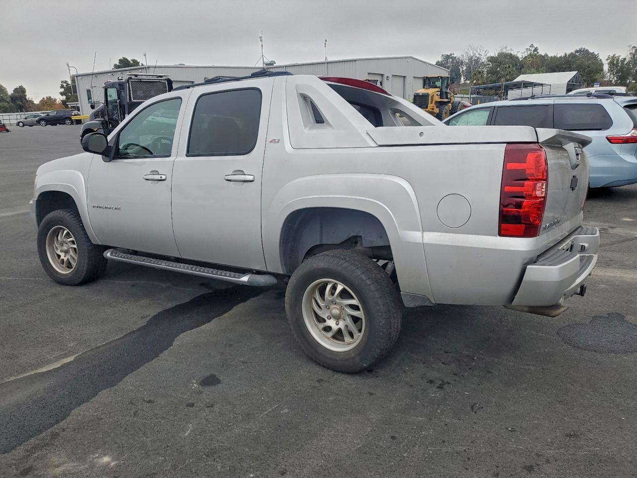 2011 CHEVROLET Avalanche