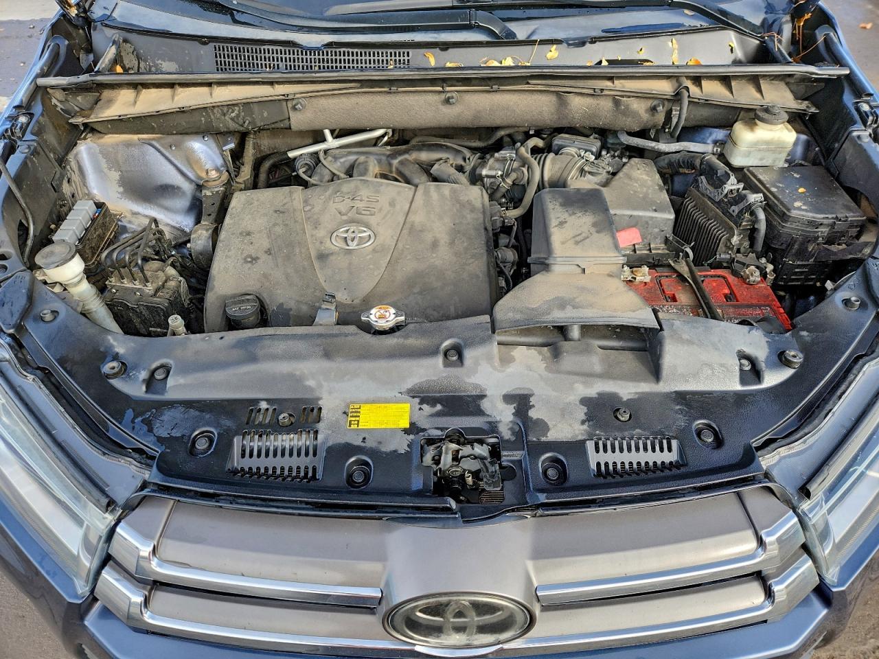 2018 TOYOTA HIGHLANDER
