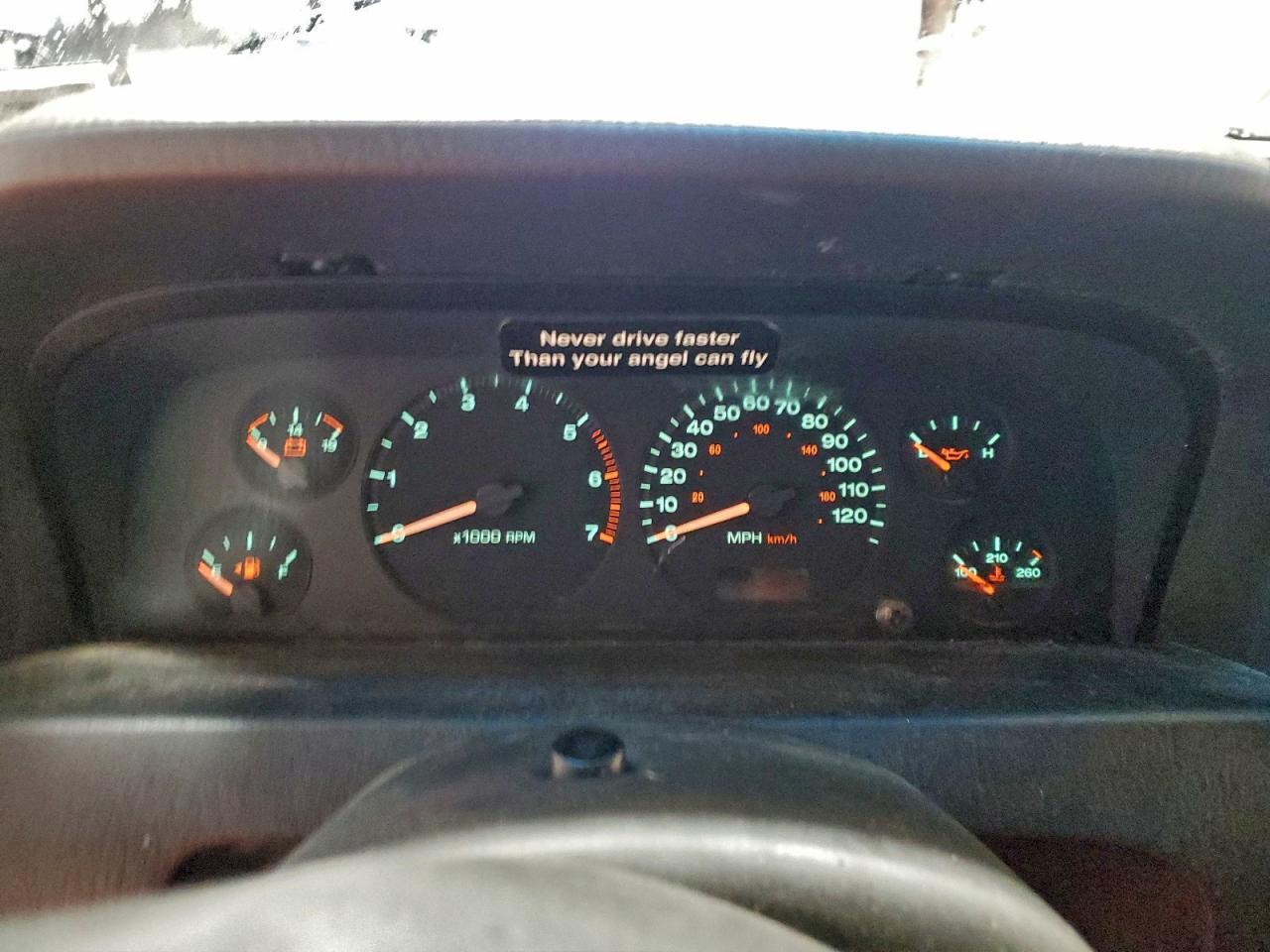 2004 JEEP Grand Cherokee