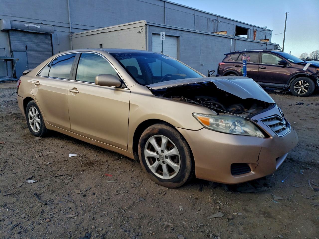 2010 TOYOTA CAMRY